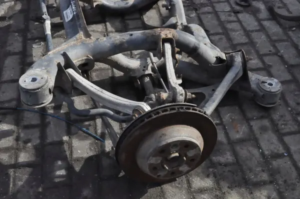 Hinterachsschwinge OEM 7L0500041 für VW Touareg image 7