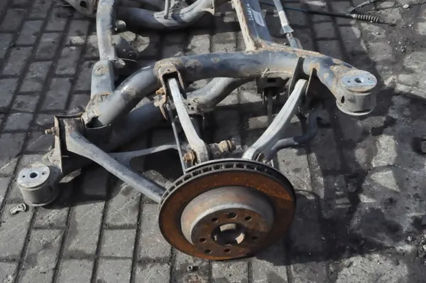 Hinterachsschwinge OEM 7L0500041 für VW Touareg image 9