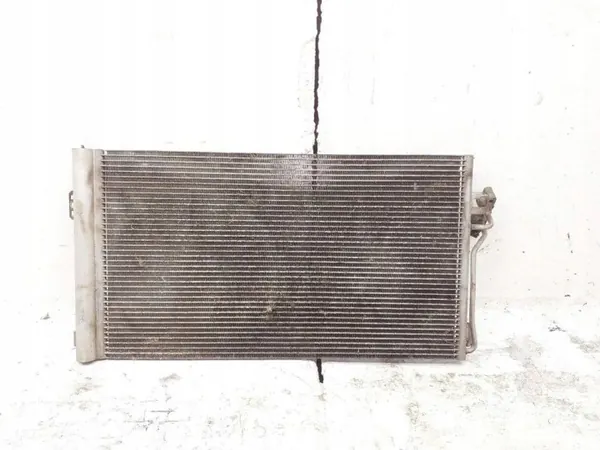 Mercedes Vito 639 AC-kondensaattori OEM A6398350270001 image 2
