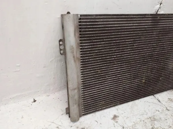 Mercedes Vito 639 AC-kondensaattori OEM A6398350270001 image 3