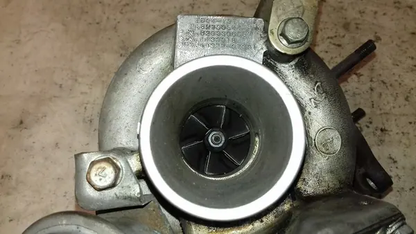 Turbo Renault Scenic II 2.0 T image 6