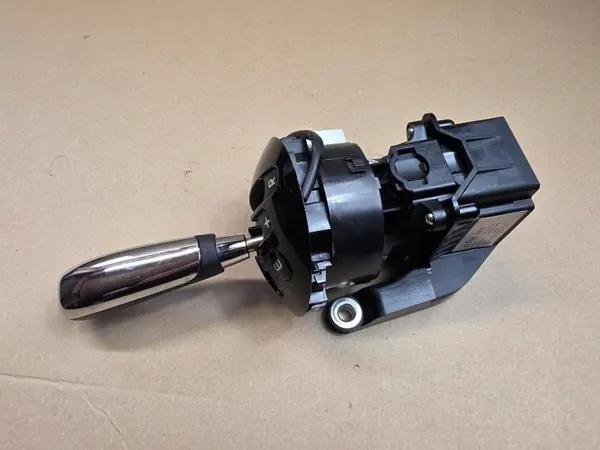 Levier de vitesse automatique Fiat 500 OEM 07354679020 image 2