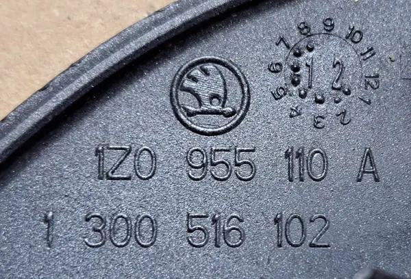 Tappo lavavetri Skoda 1Z0955110A image 3