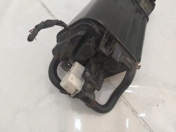 VW Tiguan II Allspace Carbon Filter 3QF201801 image 5