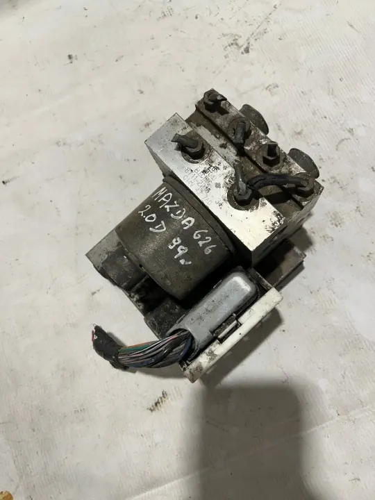 Pompe ABS contrôleur OEM 8y11-2216 pour Mazda image 2
