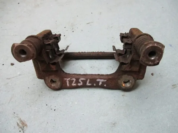 Support de serrage arrière OEM 47721-05070/47722-05040 image 2