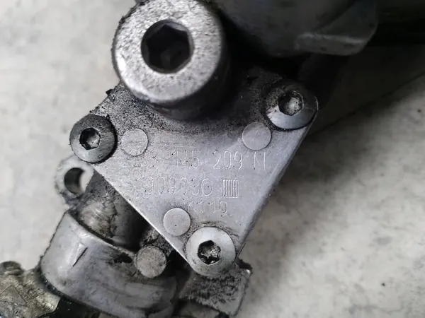 Bomba de vácuo OEM 038145209N para VW Passat B6 2.0 TDI image 4