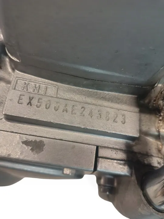Kawasaki ER5 Moottori Käytetty OEM er091225.1 image 3