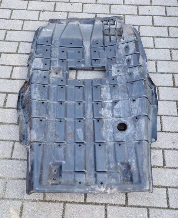 Motorunderskydd L200 för Mitsubishi L200 2006-2014 image 4