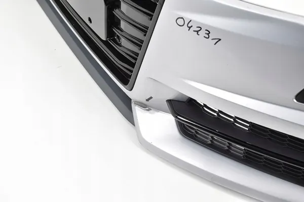 AUDI A6 C7 Paraurti Anteriore Griglia OEM 4G0807437 image 5