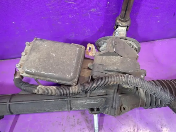 PEUGEOT 207 06-09 1.4 VTI Caixa de Direção 6820000090 image 5