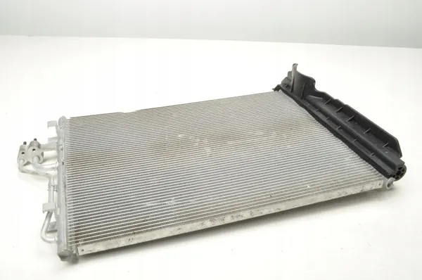 Condenseur climatisation Kia Sportage III OEM 271938 image 2