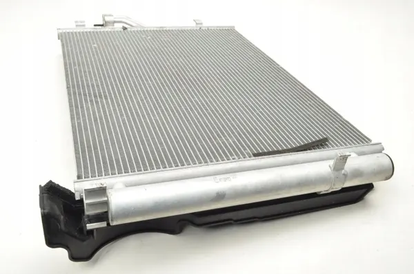 Condenseur climatisation Kia Sportage III OEM 271938 image 4