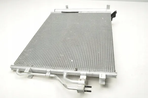 Condenseur climatisation Kia Sportage III OEM 271938 image 7