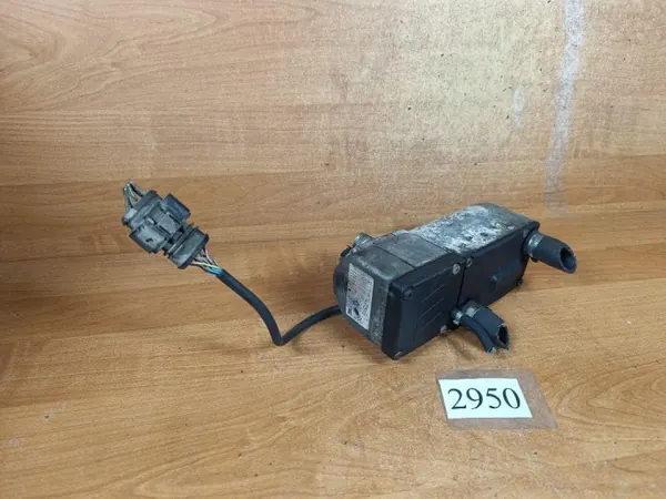 Webasto Hydronic Diesel Mercedes Vito W638 6388351901 image 3