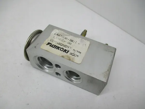 Fiat 500E 13-19 Expansionsventil OEM image 2