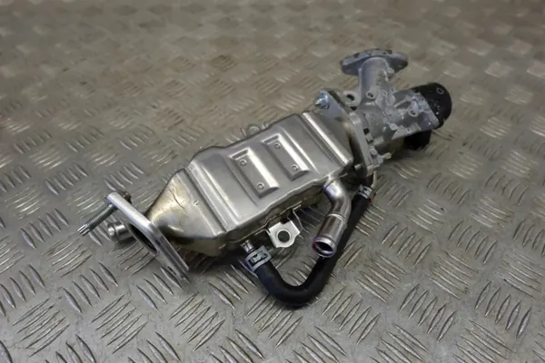 Soupape EGR Refroidisseur OEM 2560137020 Toyota Hybride image 5