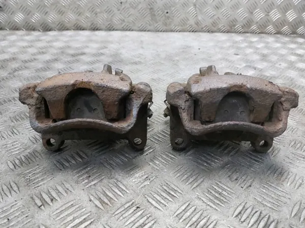 Remschijven & Remklauwen Achter OEM 456654 VW Transporter image 8