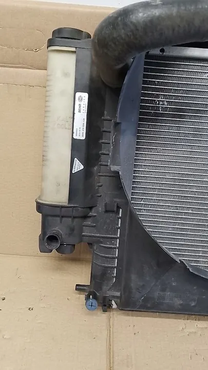 Behr Hella Service Vattenkylare image 4