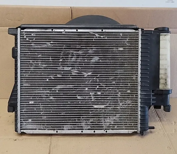 Behr Hella Service Vattenkylare image 5