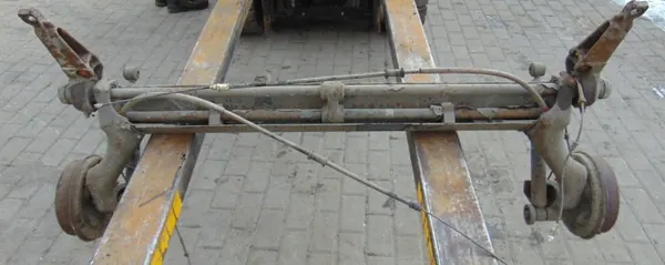 Viga suspensión trasera RKIL para Renault Kangoo I image 2