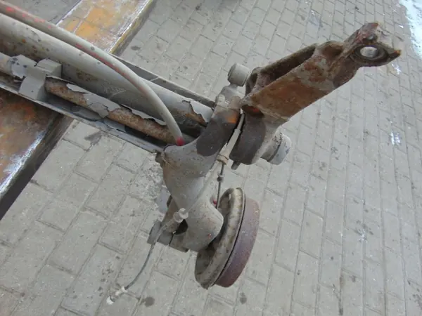 Viga suspensión trasera RKIL para Renault Kangoo I image 4