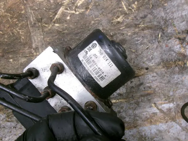 Bomba ABS VW T5 1.9 TDI image 2