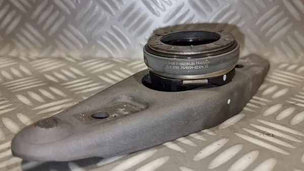 BMW E60 E61 525D Kaksoismassakytkinsetti OEM 7533923 image 7