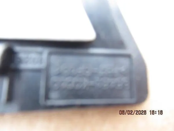Toyota Yaris XP210 Anturi OEM 06022026 - Käytetty image 4