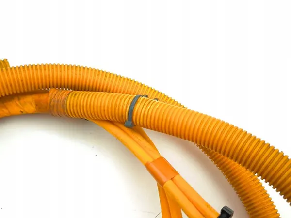 Cabo de alta tensão Tesla Model S 2015 103967400A image 4