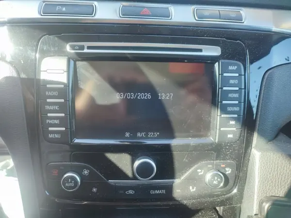 Ford OEM BM2T-18K931-BA GPS-navigationsradio image 2