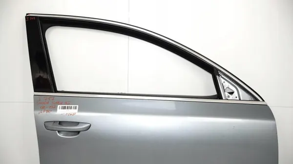 Porte avant droite OEM 375483755 pour Skoda Superb II image 4