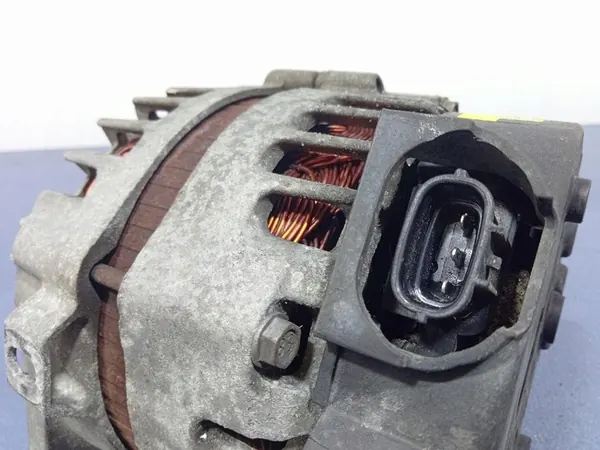Vaihtovirtageneraattori Kia 1.6 CRDi 130A OE 37300 2A850 image 5