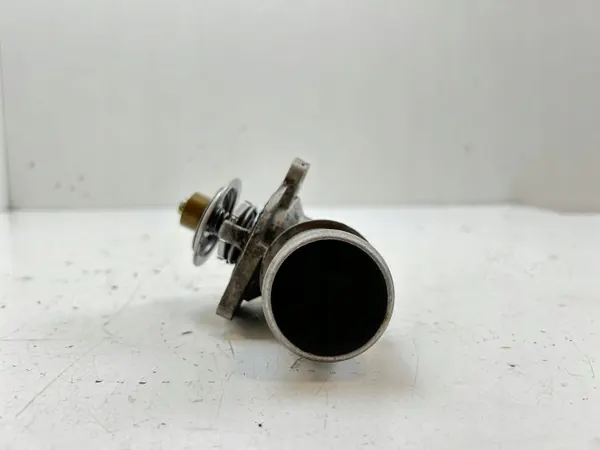 Thermostat Maserati Coupe OEM MAM76786 - Occasion image 7