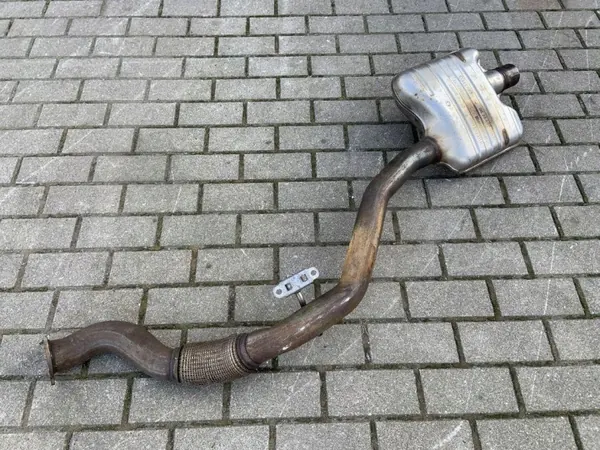 Audi OE Vaimennin OEM 8K0253211H A6:lle 2.0L Bensiini image 2