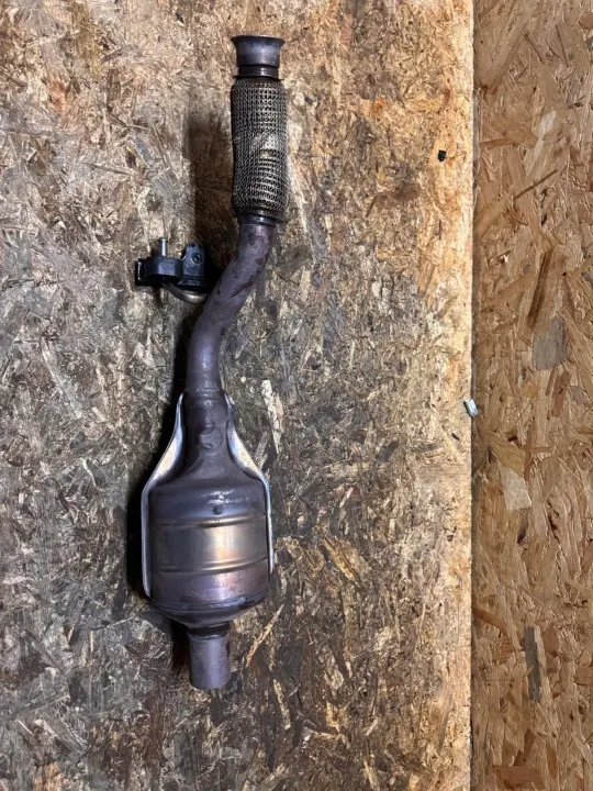 Nissan Juke 2 Katalysator OEM 208A2-6PA0A image 2