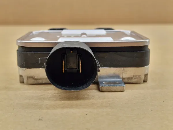 Tuulettimen Ohjausmoduuli Volvo V70 III image 6