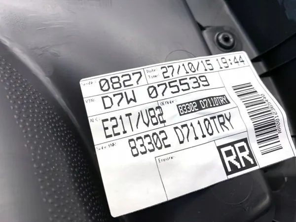 OEM LORK-2065-115212 Höger Bakdörrsbeklädnad Hyundai Tucson image 6