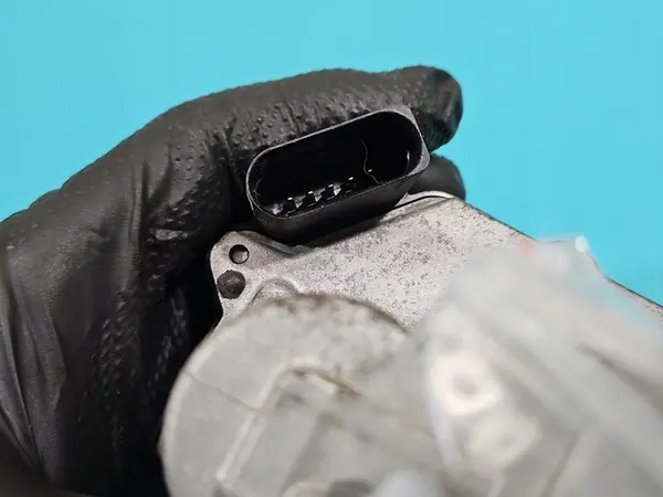 Corpo de borboleta Audi A6 C7 3.0 TFSI Quattro OEM 057128063D image 6