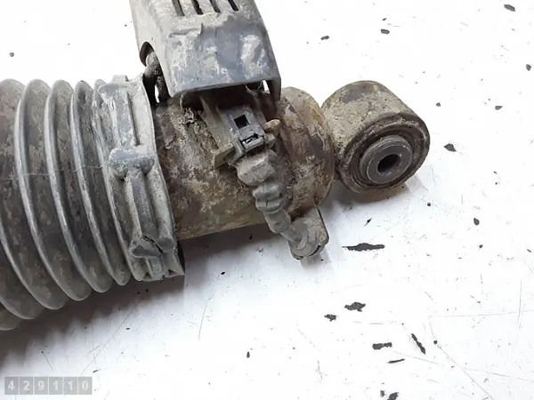 Audi Q7 Jousitus OEM 7l8616019f - Käytetty image 6