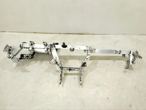 Porsche Taycan 9J1 2023 Dashboardframe OEM 9J1857011 image 3