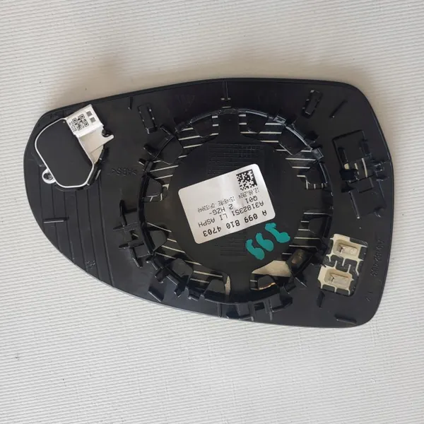 Inserção espelho esquerdo OEM A0998104703 Mercedes W206 image 3