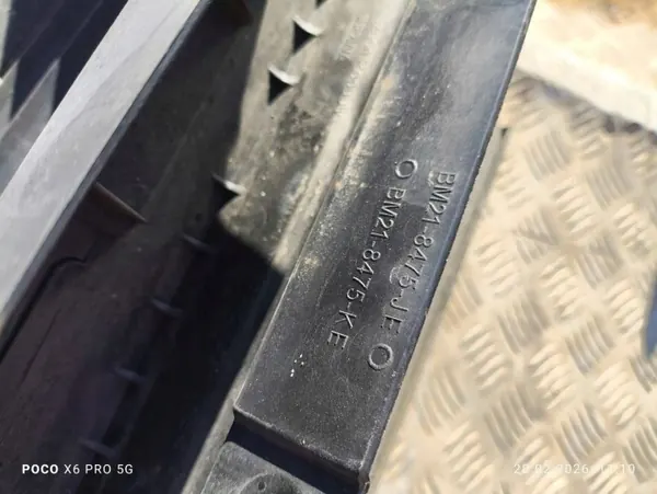 OEM NMQ2181 Conducto de aire lamas Ford Mondeo M4 image 9