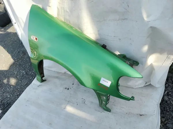 VW Polo 6N 94-99 Höger Framskärm OEM 952402 image 7