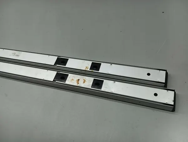 Audi OE 4F9863555A Takrälsguide Begagnad image 6