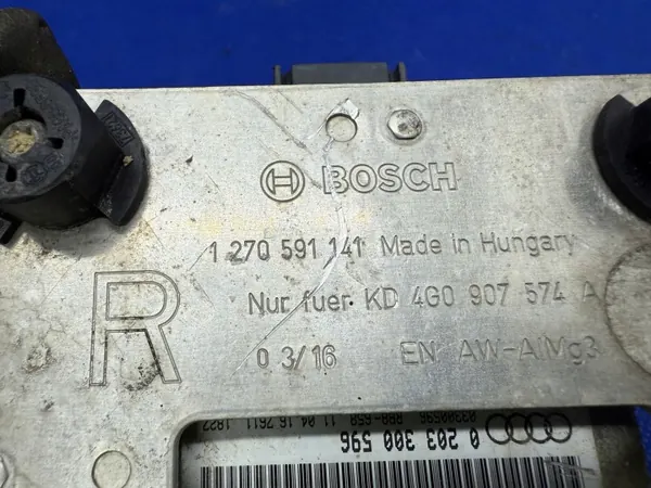 Distronic Radarsensor Rechts OEM 4G0907574A 4G0907561B image 5