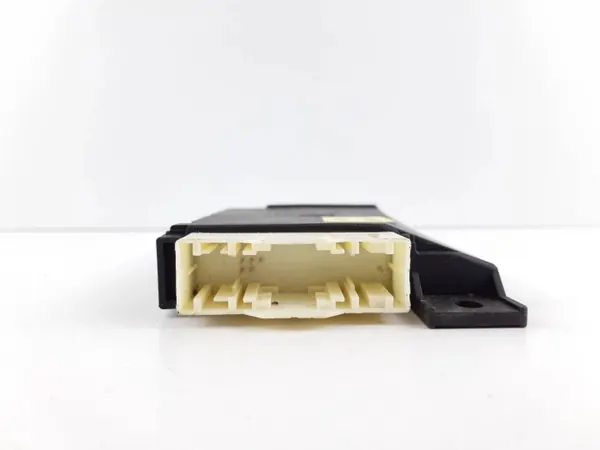 Módulo Sin Llave Mercedes-Benz EQA 250 OEM A1679009423 image 3