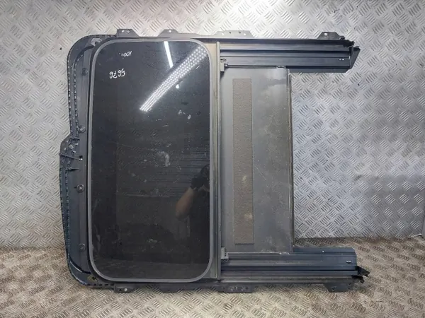SZYBERDACH FORD FOCUS MK1 HB 5D Teto Solar - Usado image 2