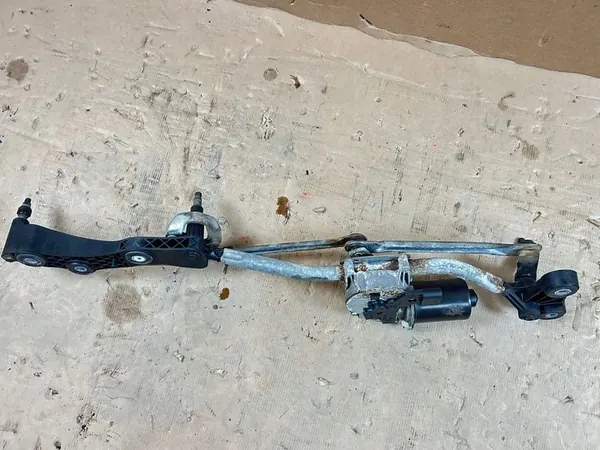 Etummaisen Ikku Mekanismi BMW 5 TOURING E61 3.0L Diesel image 7