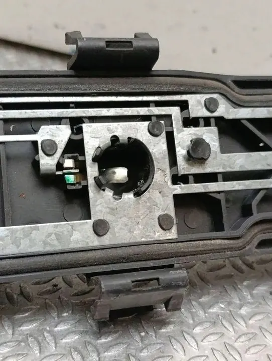 Contacts de phare arrière MERCEDES-BENZ VITO / MIXTO (W639) 96467801 image 6